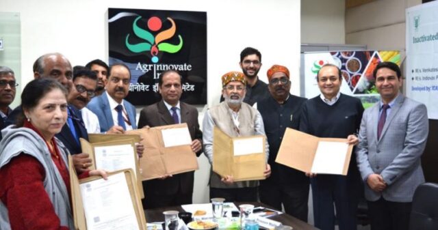Signing of the agreement on 27 December 2022 at the office of Agrinnovate India, New Delhi
